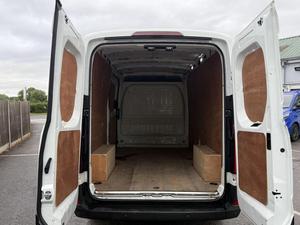 MINT 2023 DELIIVER <b>9</b> 2.0 D20 PANEL VAN 5DR DIESEL/PETROL MANUAL/AUTOMATIC FWD L3 H2 EURO 6 163 PS - Product Image 5