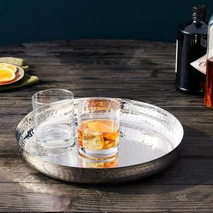 Bandeja decorativa de lujo en plata pulida con efecto martillado, elegante para recibidor, otomana, tocador, exhibición, duradera, con estilo, perfecta para almacenamiento - Product Image 4