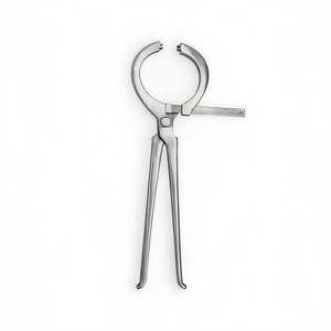 Instrumentos Veterinarios de Acero Inoxidable de Última Tendencia: Probador de Pezuñas de Caballo Hecho a Mano y Jeringas Equinas para Diagnóstico - Product Image 1