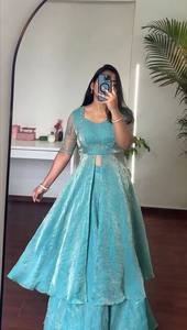 Vestido de Novia Tradicional Indio-Pakistaní de Seda Turquesa, Largo hasta el Suelo, Corte Holgado, Ropa Étnica para Mujer - Product Image 2