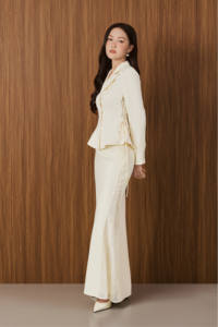 Nuevo Blazer Vietnam Elegante / Estilo Oficina / Femenino Color MARFIL con Cuello de Solapa y Detalle de Lazo Lateral K60 - Product Image 2