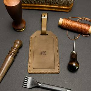 Custom Full Grain Leather Luggage <b>Tags</b> Privacy Flap Travel Bag <b>Tags</b> Luxury <b>Suitcase</b> Name Labels Wholesale LMP-0197 - Product Image 3