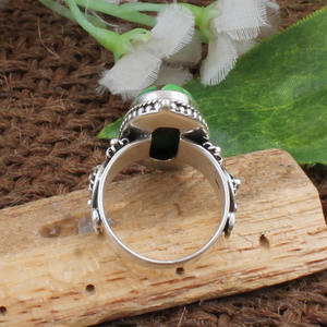 Anillo Solitario Clásico Boho Hecho a Mano de Plata de Ley 925 con Turquesa Verde Cobre en Engaste de Bisel, Certificado para Boda y Fiesta - Product Image 4