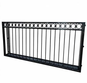 Rampe de balcon traditionnelle en fer forgé ; résistante à la rouille, conception murale ; facile à assembler ; adaptée à une utilisation en extérieur. - Product Image 1