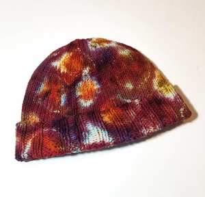 Bonnet tricoté tie-dye imprimé intégral pour homme et femme – Chaud et tendance pour l'hiver - Product Image 3