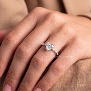 Anillo de Boda de Oro Blanco con Diamante Cultivado en Laboratorio, Corte Corazón, Banda Romántica con Incrustaciones Parciales, Joyería de Compromiso para Mujer - Product Image 5