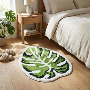 Tappetino da Bagno Morbido con Foglia di Monstera Verde, Antiscivolo, Motivo Floreale Tropicale, Lavabile in Lavatrice, Accessorio Divertente per il Bagno - Product Image 4