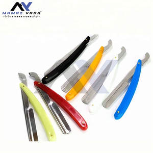 Navaja de Afeitar Profesional Turca con Hoja Reemplazable y Mango de Plástico, Personalizable con Logotipo, Venta al Por Mayor - Product Image 3