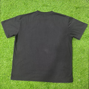 T-shirt pour homme à imprimé graphique surdimensionné, coton épais, col rond, coupe ample, imprimé audacieux, fabrication OEM personnalisée, vente en gros, usine du Pakistan - Product Image 2