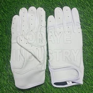 Gants de frappe de baseball en cuir professionnels, robustes, de haute qualité, réglables, durables, personnalisés, pour l'entraînement et la sécurité des mains. - Product Image 2