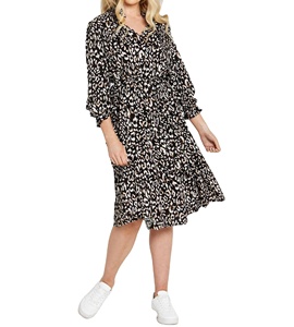 Vestido Midi de Verano Ecológico de Viscosa con Estampado de Leopardo para Mujer Tallas Grandes, Cuello en V, Manga Regular, Corte A, Casual, Escalonado, a Media Pantorrilla - Product Image 1