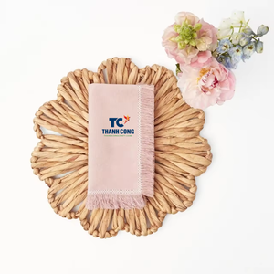 Exquisitos manteles individuales de mimbre de jacinto de agua con flores, manteles individuales de jacinto de agua tejidos a mano de Thanh Cong Craft - Product Image 2