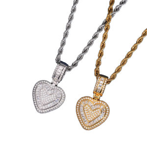 Collar con colgante en forma de corazón chapado en oro, con diamantes de moissanita VVS1, amuleto de corazón, joyería de lujo estilo hip hop, regalo para mujer - Product Image 4