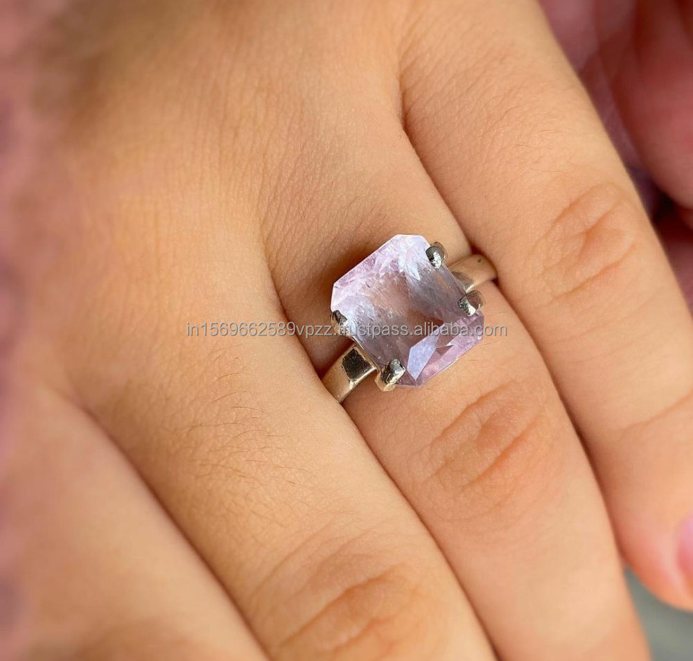 เช่นเดียวกับภาพ