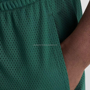 Shorts de basketball tendance pour hommes, personnalisables avec logo, en tissu maille 100% doux, taille élastique, motif uni, pour usage décontracté, vente en gros sur mesure - Product Image 2