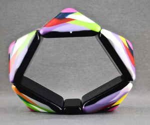 Branded Customized Top Quality Handcrafted Customized Color Resin Fashion Jewelry Strand Bracelet for Women From India. - Product Image 3