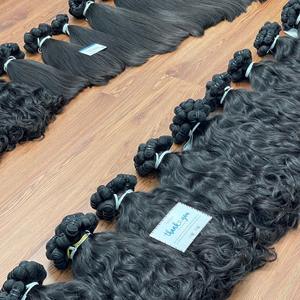 GRAN PEDIDO: Extensiones de Cabello Natural Vietnamita de Lujo, Textura Ondulada, Doble Trama a Máquina, Color Negro Natural, Listas para Enviar - Product Image 1