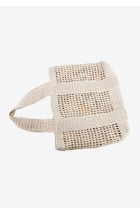Transformez instantanément votre look avec ce sac élégant en tissu naturel, doté d'une forme structurée, idéal pour les activités quotidiennes. - Product Image 3