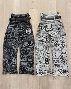 Ensemble de survêtement streetwear délavé à l'acide, comprenant un sweat à capuche zippé et un pantalon de survêtement à double ceinture, haute qualité - Product Image 4