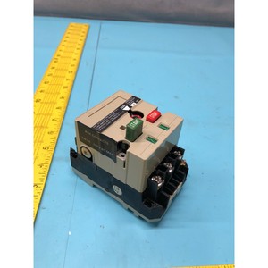 Moteur manuel KLOCKNER MOELLER PKZM0-0,6-NA 600VAC - Équipement et pièces semi-conductrices de confiance de renommée mondiale - Product Image 1