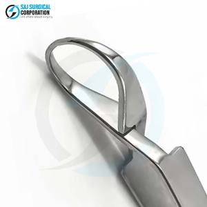 Pinza para Toallas de SAJ SURGICAL CORPORATION, Herramienta de Acero Inoxidable de Grado Médico, Certificación CE Clase II, 1 Año de Garantía para Uso Quirúrgico - Product Image 6