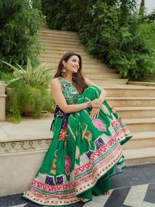 Vestido Maxi Afgano Kuchi de Algodón Verde, Bordado, Línea A, Largo hasta el Suelo, Vestido Tradicional para Mujer con Borlas para Bodas y Fiestas - Product Image 4