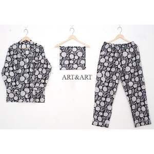 ชุดนอนผ้าฝ้ายลายพิมพ์สไตล์อินเดียสำหรับผู้หญิง ชุดนอนแฟชั่นที่สวมใส่สบายและเป็นมิตรต่อสิ่งแวดล้อม เหมาะสำหรับฤดูหนาว - Product Image 6