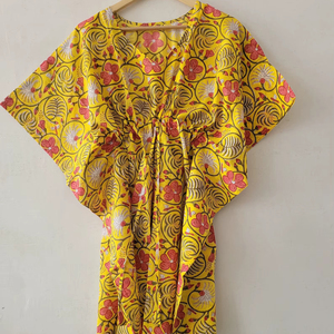 Kimono de Algodón Hecho a Mano para Mujer, Amarillo con Estampado Floral, Estilo Bohemio, Casual, Ecológico, Cintura Alta, Ropa de Resort, Midi - Product Image 1