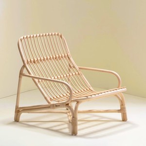 Chaise en rotin de haute qualité fabriquée au Vietnam, chaises en bois massif naturel pour restaurants et hôtels. - Product Image 3