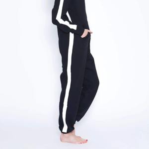 Pijamas de animales para adultos, unisex, de forro polar suave, ropa de dormir de invierno, lindos pijamas de dibujos animados con capucha, suministro al por mayor de fábrica - Product Image 3