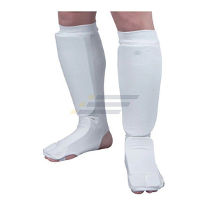 Protector de Piernas para Béisbol - Protección Profesional |   Acolchado de Espuma de Gel y Tela Ligera Resistente a Impactos Personalizable |   Cierre de Gancho y Bucle - Product Image 2