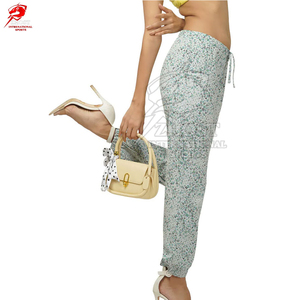 Pantalones Deportivos Cargo para Mujer, Estampado Floral Oscuro, Cintura Media, Largos, con Bolsillos, Casuales, de Invierno, Poliéster/Algodón - Product Image 6