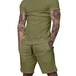 Conjunto Deportivo de 2 Piezas para Hombre, Camiseta y Pantalones Cortos Deportivos de Algodón Transpirable, con Logotipo Personalizado al por Mayor, Novedad de Verano - Product Image 3