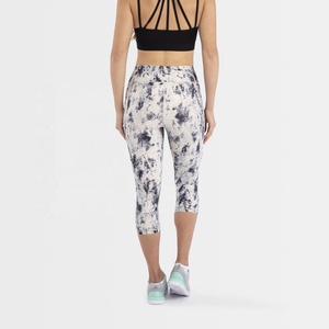 Leggings de yoga sublimés imprimés en tissu polyester léger pour femmes 2026 - Product Image 3