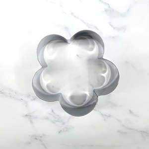 Mini moule à gâteau en forme de fleur en acier inoxydable, 10 cm, 3 options de hauteur (5 cm/6 cm/7 cm), résistant au four et au congélateur, fabriqué à la main en Corée - Product Image 3