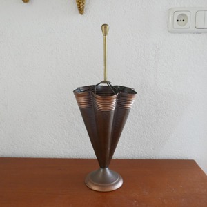 Paragüero Galvanizado Vintage para Entrada del Hogar y Decoración de Eventos, Organizador de Almacenamiento de Metal Rústico con Atractivo Clásico - Product Image 2