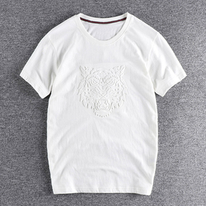 T-shirts pour hommes en coton 100% tricoté, imprimés et brodés sur mesure - Fabriqués avec expertise au Pakistan avec logo personnalisé - Product Image 1