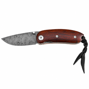 Couteaux pliants à manche en bois brun rougeâtre avec lame à motif Damas, ouverture manuelle et sangle en cuir pour le camping - Product Image 1