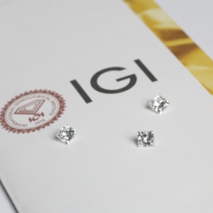 0.65 Ct D Color IF Clarity Square Diamond Precision Lab Diamond LGD CVD IGI Authenticated Elegant for Jewelry Making Factory Dir - Product Image 1