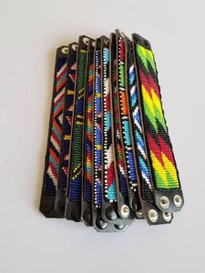 ชุดกำไลข้อมือถักโครเชต์ประดับลูกปัดแก้วแบบโรลออนจากเนปาล สีสันสดใส สไตล์โบโฮ สำหรับผู้หญิง เหมาะสำหรับใส่ในชีวิตประจำวัน เป็นเครื่องประดับตกแต่ง - Product Image 6