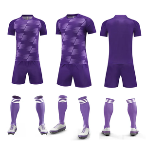 Uniforme de Fútbol Sublimado Personalizado, Estampado Geométrico Azul, Cuello Redondo, Manga Corta, Absorbe la Humedad, Ropa Deportiva para Adultos - Product Image 4