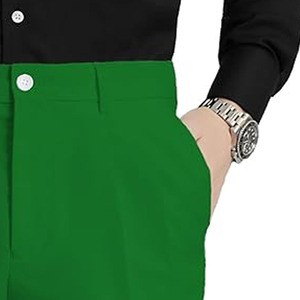 Shorts de golf haut de gamme avec matériau performant et flexible, confortables à porter, et service de marque privée pour les marques sportives - Product Image 4
