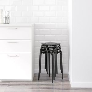 Taburete Moderno de Metal Negro con Asiento Redondo Perforado para Cocina, Baño, Ducha, Jardín, Taller, Silla de Utilidad - Product Image 2
