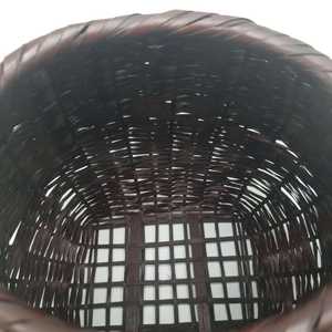 Cesta de bambú japonesa vintage vietnamita tejida a mano para ikebana con inserto de bambú, florero para arreglos florales, proveedor y fabricante - Product Image 5