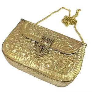 Pochette de soirée de luxe en alliage plaqué or, minaudière de mariée pour mariage et fête avec chaîne, fournisseur en gros OEM - Product Image 6