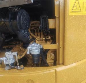 รถขุดขนาดเล็ก 1 ตัน 2 ตัน 1.7 ตัน มือสอง CAT 301.7 Caterpillar 301.7 รถขุดมือสอง ของแท้จากญี่ปุ่น ราคาถูก มีจำหน่าย - Product Image 4