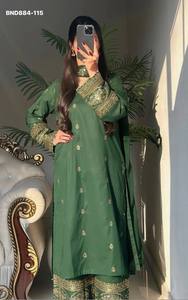 Fournisseur de Salwar-Kameez et Dupatta en crêpe de soie de haute qualité avec broderies de sequins de 5 mm, de Surat, à prix de gros. - Product Image 2