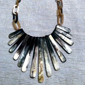 Collar con Colgante de Cuerno de Búfalo de la Mejor Calidad, Joyería Tribal Natural Hecha a Mano, Accesorio de Moda para Hombres y Mujeres - Product Image 4