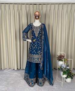 Ensemble Sharara haut de gamme le plus vendu avec dupatta, vêtements culturels sur mesure pour événements nuptiaux et réceptions - Product Image 5