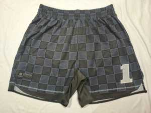 Shorts de Muay Thai confortables, fabriqués en tissu léger, avec taille élastique et coupe décontractée, pour la salle de sport et les séances d'entraînement, OEM. - Product Image 3